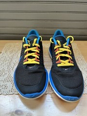 Nike Fs Lite Run 2 Black And Blue Size 7 Youth
