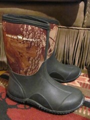 Artic Shield AS-Y100C Rubber Neoprene Waterproof Boot Youth 4M