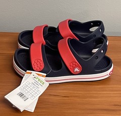 Kids‘ Crocband™ Cruiser Sandal Red/Navy Size 3 NWT