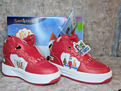 Heelys – The Elf On Shelf – Choose Size 13C or Youth 1 – Original Wheeled Shoe