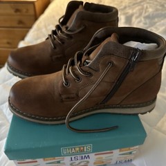 Brand New West Harris Kid Boots. (size 4 In Kids)