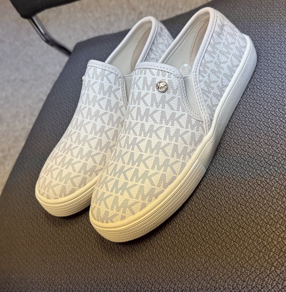 New Kids White Michael Kors Slip On Sneakers Shoes Size 3 Kids