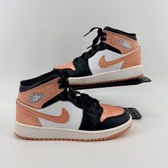 NIKE AIR JORDAN 1 MID (GS) „MADDER ROOT“ (DM9077 108) SIZE 3.5Y