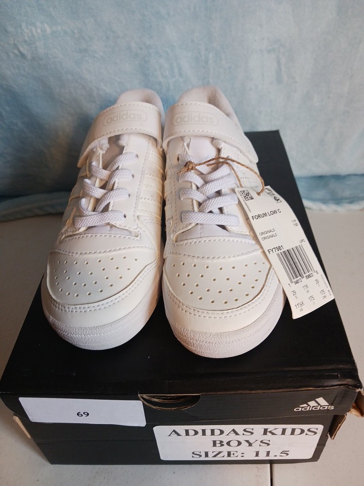 Adidas Forum Low J Triple White Kid’s Athletic Shoes FY7981 Size. 11.5 New