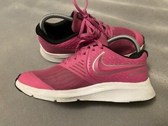 Nike Star Runner 2.0 Engineered For Speed Pink White Black U.S. Size 5.5Y