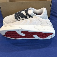 Jordan Session Phantom / Varsity Red Size 6.5 Youth