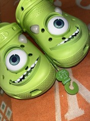 Crocs Monsters Inc Mike Wazowski Clogs Green Kids Size J2 Disney Pixar New