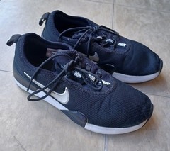 Size 4Y Nike Ashin Modern Youth Black Anthracite Running Shoes