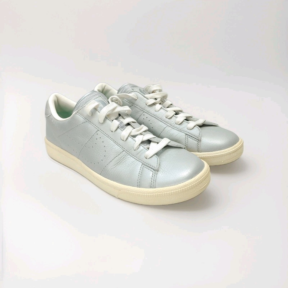 Nike Tennis Classic PRM QS Grade School Boys Size 6.5Y Metallic Silver 872818-00