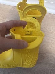 Crocs 12803 Kids Yellow Rubber Rain Boots Pull-On, US 8 (Unisex Kids)