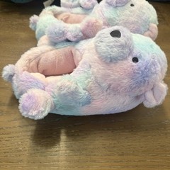 Bear Slippers Kids Size 6.5 Multicolor Tie Dye Fuzzy Plush Cozy Slip On Cute