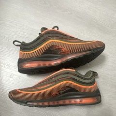 Nike Air Max 97 GS Black/Orange Low Top Cushioned Lace-Up Sneakers US 7Y