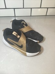 Nike Hustle 3Y Black Gold White Kids Mesh Low Top Logo Adjustable Strap