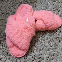 Cat & Jack Girls Coral Pink Size L (4-5) Fuzzy Slippers Hard Sole