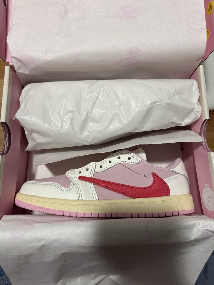 Jordan 1 Low OG Travis Scott Kids 3Y ps tropical pink shy pink brand new