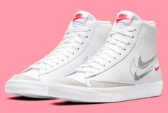 Nike High Top Blazer Sneakers Mid ’77 DO6487-100 Size 6.5 Youth