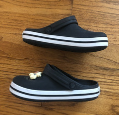 Crocs Crocband Slip-on Clogs Sandals Children’s Size 11 Black w/White & Jibbitz