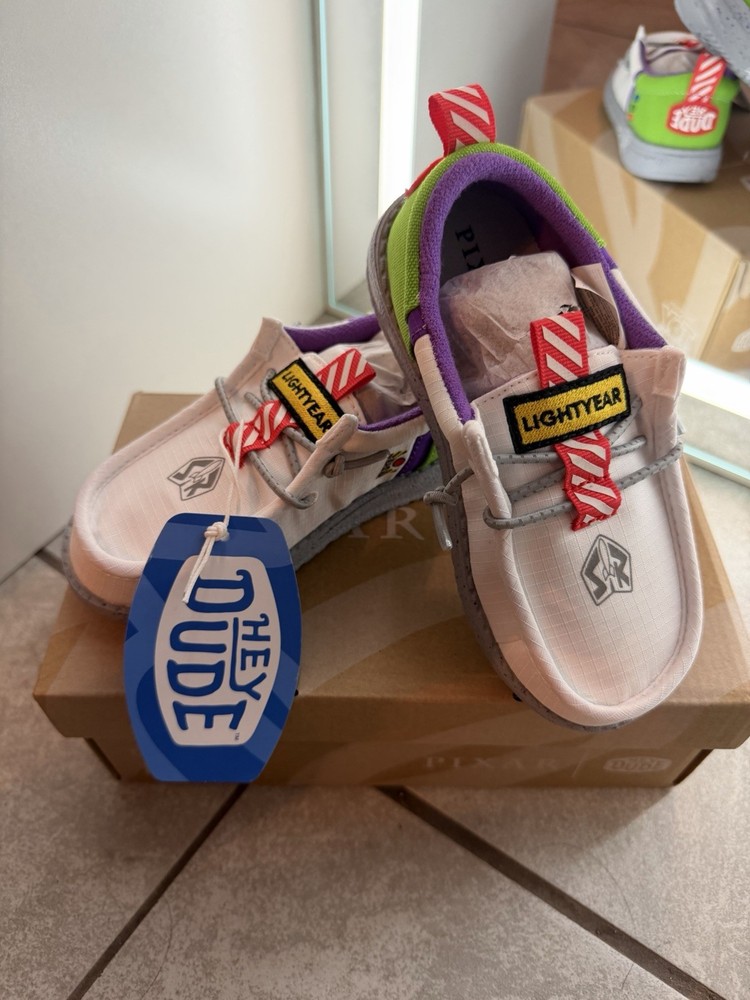 Hey Dude Unisex Kids Buzz Lightyear Slip-On Casual Shoes US 12C White/Purple