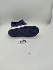 Native Jefferson Kids/Junior Regatta Blue Shell White Slip On Shoes Sz C8 #1889