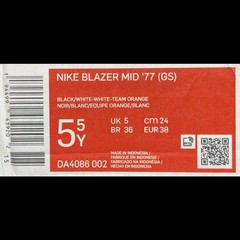 Nike Blazer Mid ’77 (GS) Black / White / Team Orange DA4086-002 – Size 5.5 Y