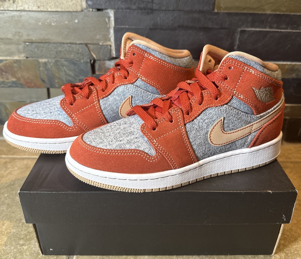 Air Jordan 1 Mid Se Gs Denim Red DM4384-600 Size 4Y New FAST SHIPPING Wmns 5.5