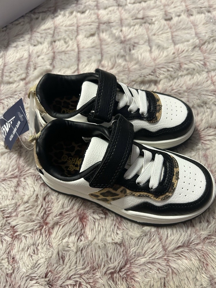 OshKosh B’gosh Black, White & Leopard Accent Kids Sneakers Size 9