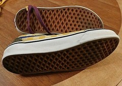 Vans multi-color checkerboard suede/canvas lo-top shoes men’s 4 women’s 5.5