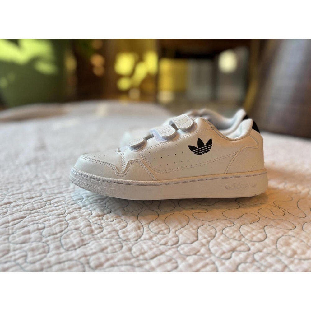 Adidas Boy’s White Strap Sneakers‎ with Black Logo Ortholite Size Y3