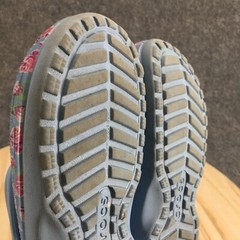 Crocs Shoes Junior 3 Clogs Gray Multicolor Slip On Round Toe Casual Comfort