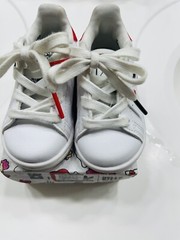 Adidas x HELLO KITTY Stan Smith Classic White Shoe / Toddler Size 4