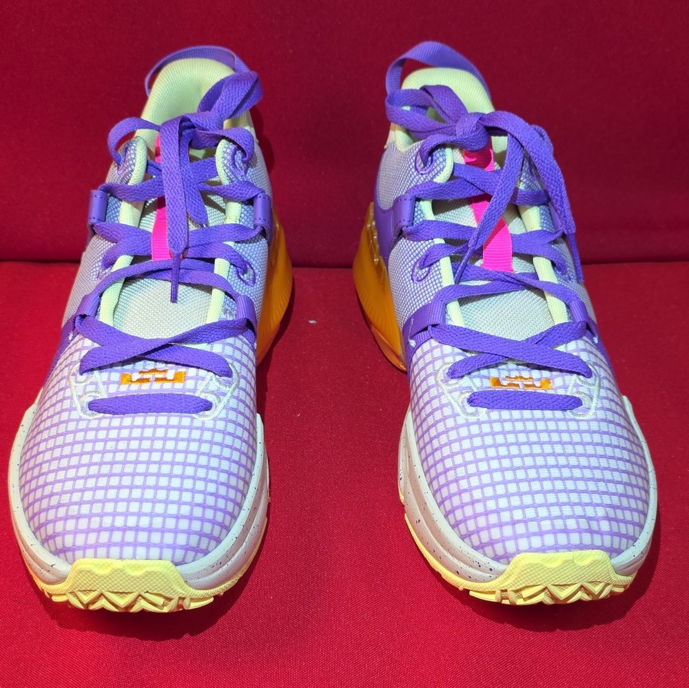 Nike LeBron Unisex Kids Mid Top Basketball Sneakers US 6 Purple White Orange