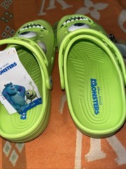 Crocs Monsters Inc Mike Wazowski Clogs Green Kids Size J2 Disney Pixar New