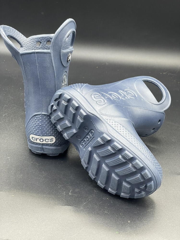 Unisex Crocs Kids’ Handle It Rain Boot (12803) Navy Size C8