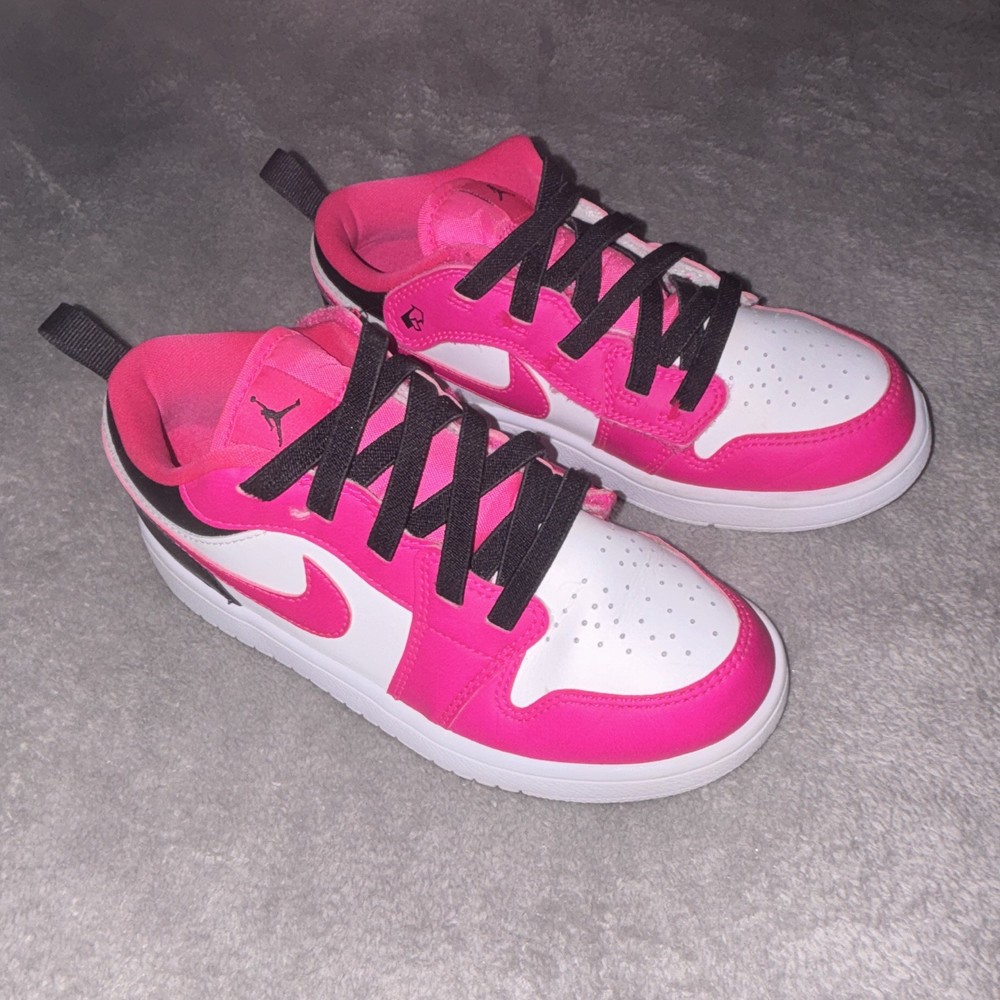 Jordan Air Jordan 1 Low Kids Sneakers 3Y Pink White Black Leather DZ6958-160