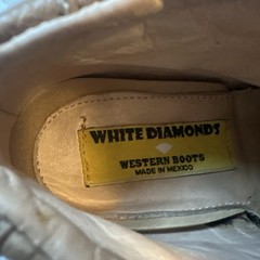 White Diamonds Made In Mexico Exotic Leather Kids Shoes Equivalent 9C Mexico 16
