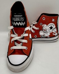 Converse Peanuts Chuck Taylor All Star Hi Tops Charlie Brown KIDS SIZE 13
