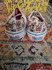 (Where’s Waldo) Postage Vans Era Multi color size 12 kids