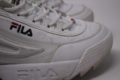 FILA Disruptor 2 Kids Size 7 White Chunky Platform Athletic Sneakers FW02945-111