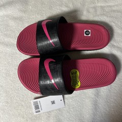 Nike Kawa Slide (GS/PS) Black/Vivid Pink 7Y
