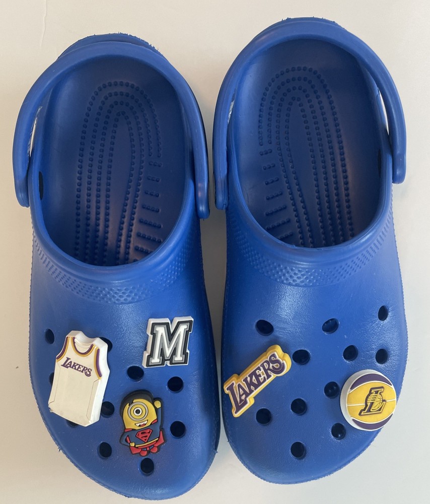 CROCS CLASSIC CLOGS Back Straps Youth Size 5 Blue Basketball Charms