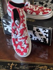 Vans X Disney 101 Dalmatians Kid SZ 4 Sneakers Red Authentic Lo Pro Woman SZ 5.5