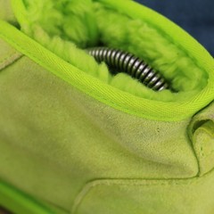UGG Neumel II Ankle Boot Grinch Lime Green 1017320K Big Kids Size 5 / Women 6.5
