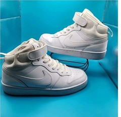 Size 5 (GS) – Nike Court Borough 2 Mid Triple White