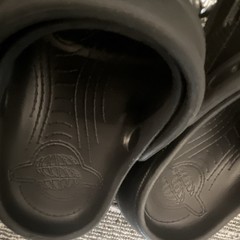 Unisex Kids Black Slip-On Clog Shoes w/ Strap, Round Toe US Size 5.5