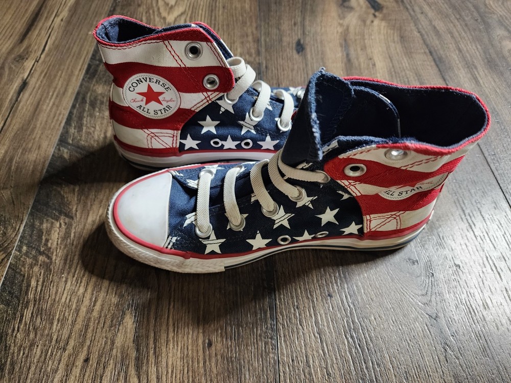 Converse Chuck Taylor All Star High Top American Flag Patriotic Youth Size 1 USA