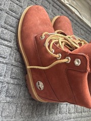 Unisex Timberlands Size 6