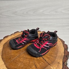 KEEN Red Waterproof Closed Toe Sandal/Shoe Size Youth US 9 Hiking Walking