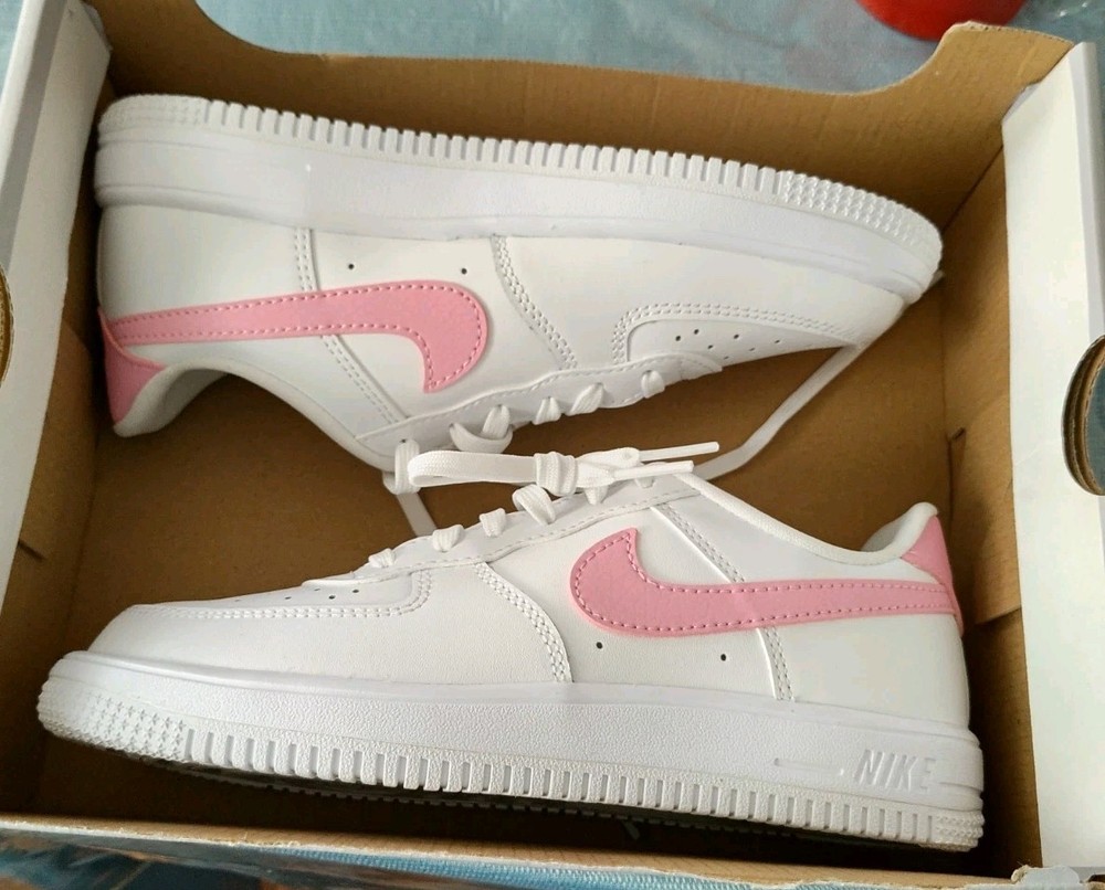 Nike Force 1 Low Lace (PS) White/Pink Rise (IF1673 124) Size 2.5Y