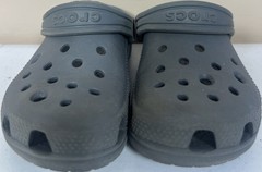 🍀 Crocs Classic Kids C10 Gray Slip On Sandals Unisex Iconic Comfort Shoes!
