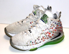 Nike LeBron XVII 17 Air Command Force (GS) BQ5594-100 White Sneakers Size 4.5 Y